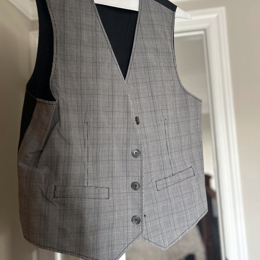 Calvin Klein Gray Plaid Vest
